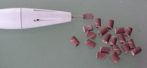 Die Aufsätze sind ideal zur Nagel- pardon: Krallenpflege.